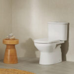 KOHLER SPAN 2PC TOILET 220MM W/ QUIET CLOSE SEAT - Image 2
