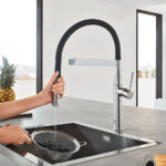GROHE ESSENCE S-LEVER SINK MIXER PROFI SPRAY 30294000 - Image 3