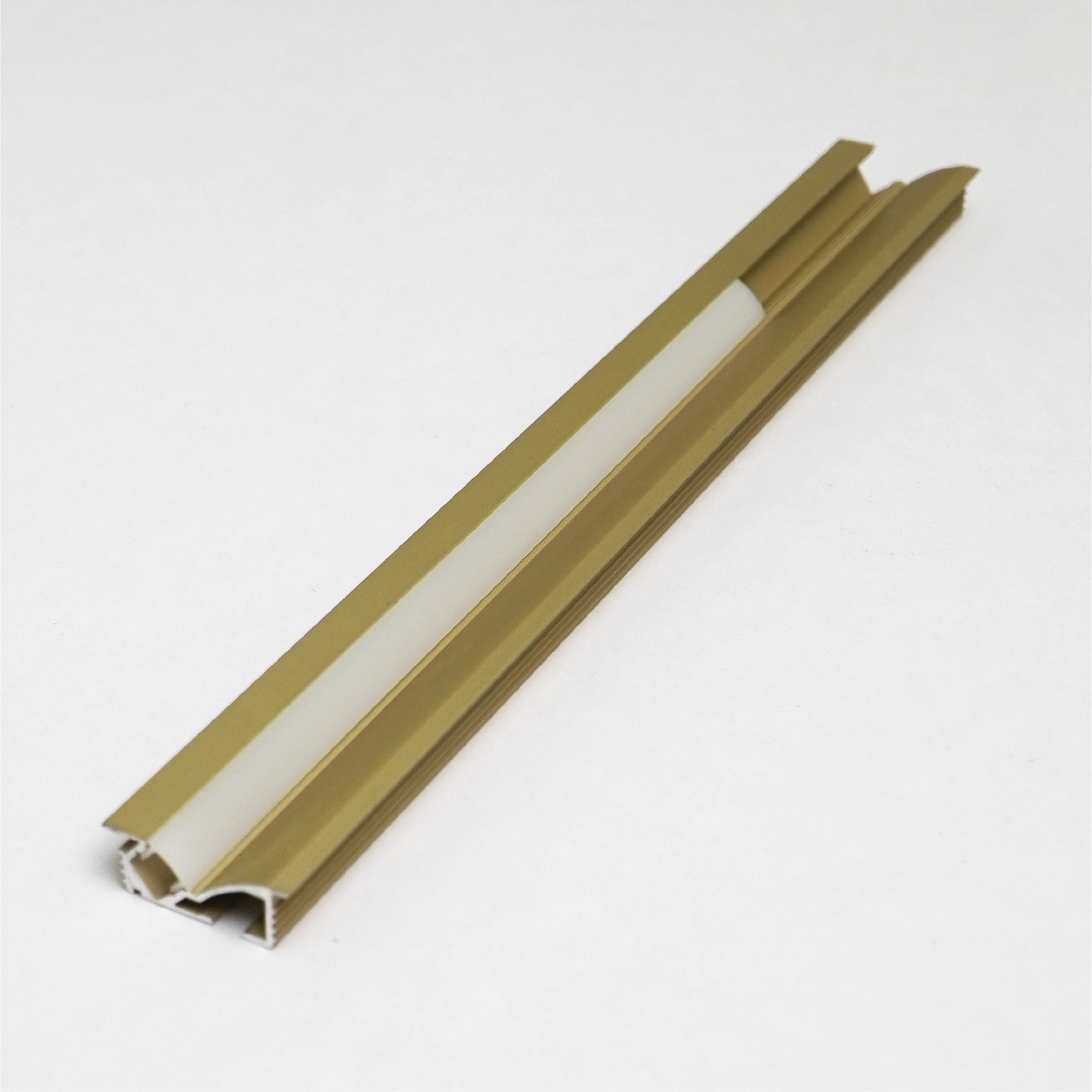 Pentalinea-YG-2409-ASG-01.jpg Penta Linea ALUMINIUM PROFILE + PLASTIC COVER, ANODIZING SANDBLAST GOLD 3M/PC - Image 1