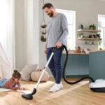 BOSCH SERIES 4 BAGGED VACUUM CLEANER PROHYGIENIC WHITE. SKU: BGB41HYG1H - Image 2